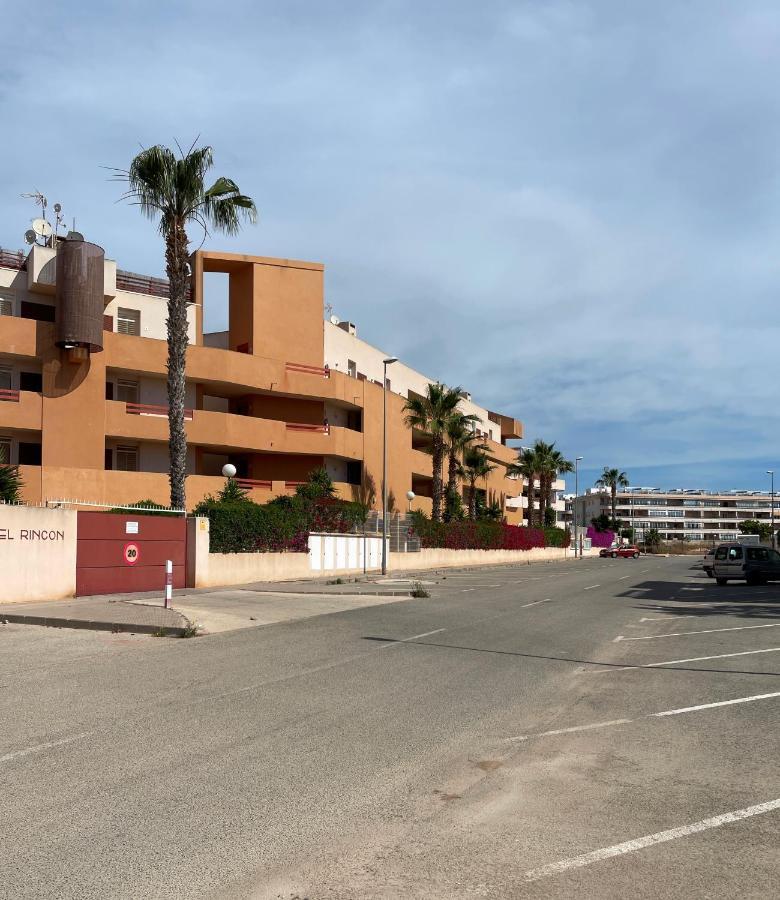 Apartamento en Playa Flamenca  Oriola  Exterior foto